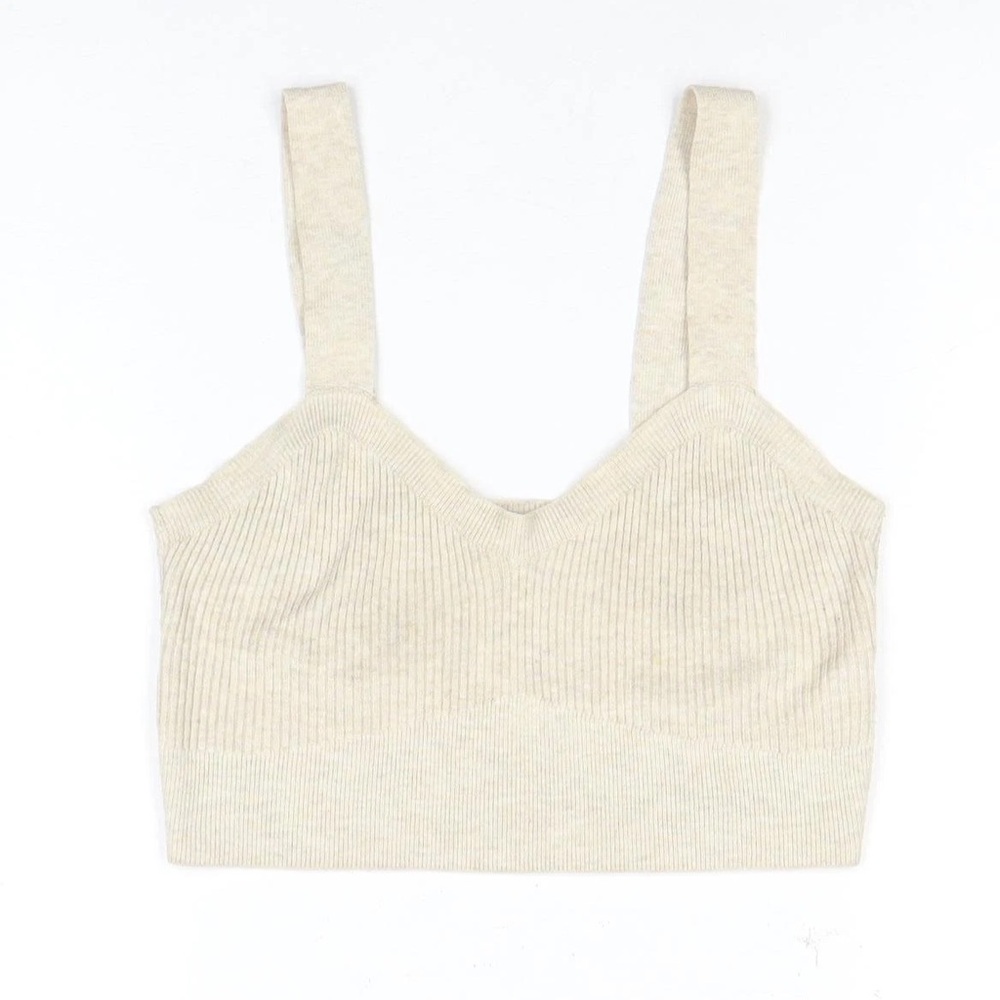 🎀3/$25🎀 Gilly Hicks Ribbed Knit Crop Top in Soft Cream